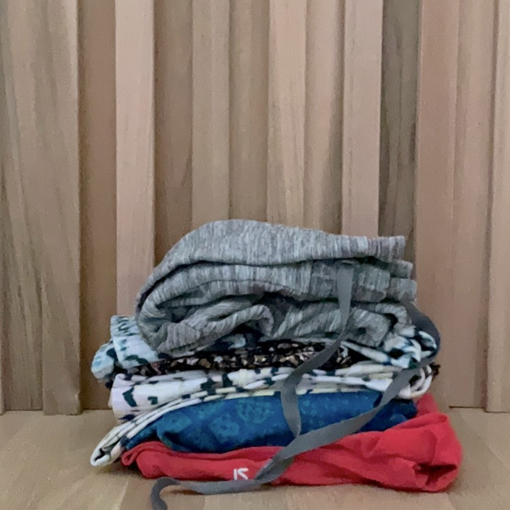 GAP activewear bundle! Sizes XS+ S